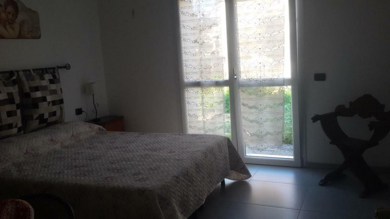B&B Honey Rooms Saronno Exteriér fotografie