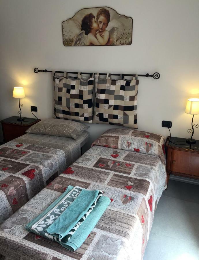 B&B Honey Rooms Saronno Exteriér fotografie