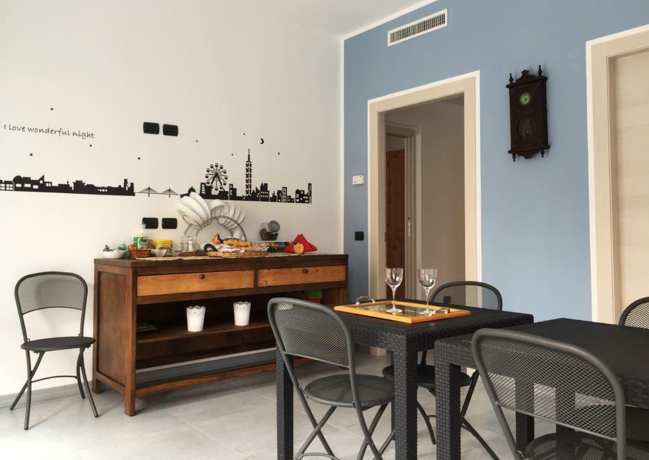 B&B Honey Rooms Saronno Exteriér fotografie